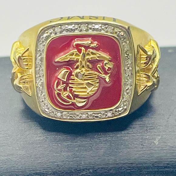 Danbury Mint 14 KT Gold Plated USMC Gold and Red Marine Ring w/DiamondSurround